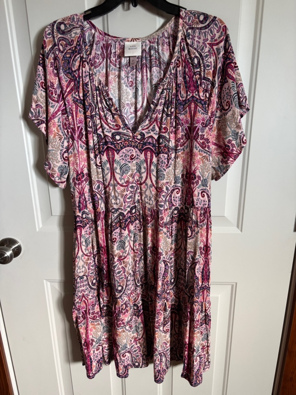 Knox Rose Pink and Purple Paisley V-Neck dress